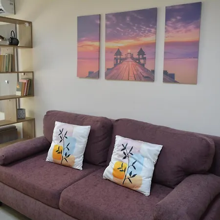 Center With A Backyard Apartamento